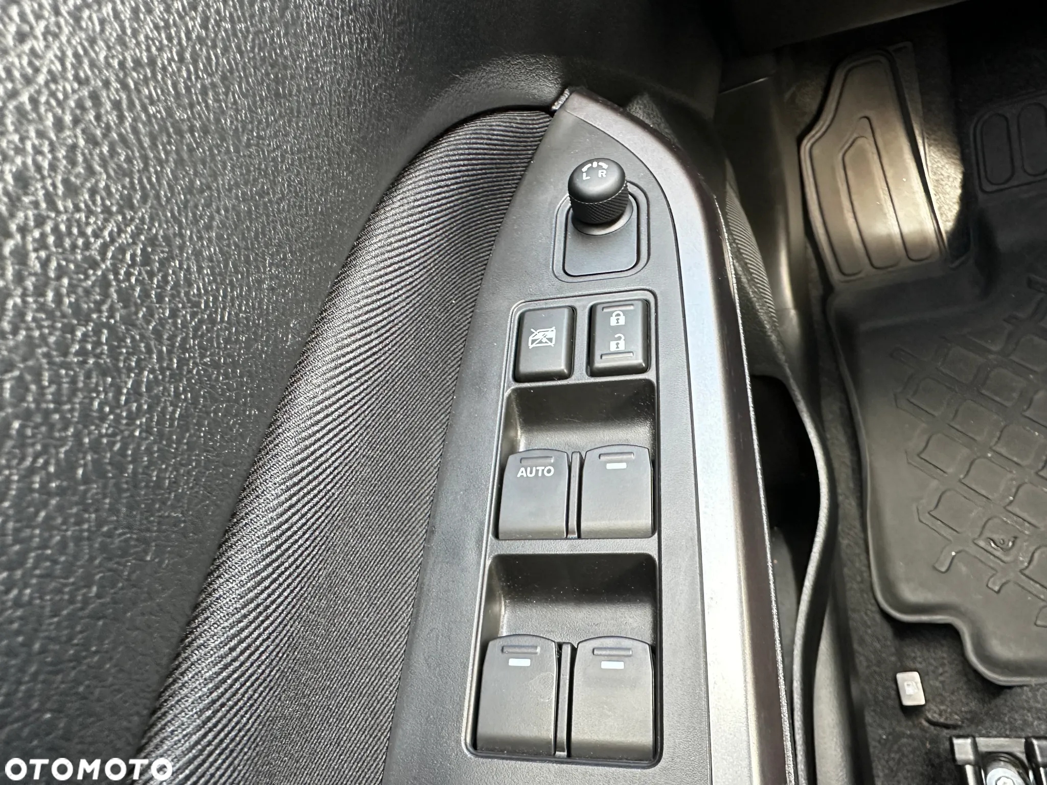 Suzuki Vitara - 12