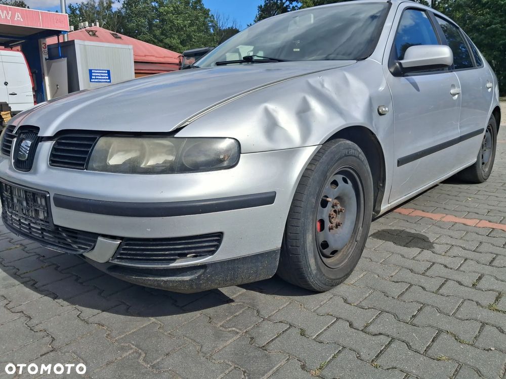 Seat Leon 1 I Toledo 2 II silnik 1.6 16v BCB azd aus atn 105 KM skrzynia biegów ERT sprzęgło wysprzęglik lakier kolor LS7N srebrne drzwi lewe prawe przód tył błotnik zderzak klapa lusterko maska LS7N maglownica przekładnia belka sanki alternator sprężarka klimatyzacji pompa paliwa listwa wtryskowa klamka zamek zacisk głośnik szyba podszybie mechanizm panel sterowania sterownik moduł stacyjka wiązka przewód rura tłumik wydech koła felga zwrotnica kolektor czujnik mcperson amortyzator sprężyna silniczek kokpit pas bezpieczeństwa fotel schowek kierownica zegary klamka osłona lewarek włącznik manetka lampa lampka reflektor atrapa grill zbiorniczek półka bagażnika wykładzina kratka nawiew dmuchawa wentylator chłodnica pas przedni cupholder NA CZĘŚCI WSZYSTKIE CZĘŚCI - 3