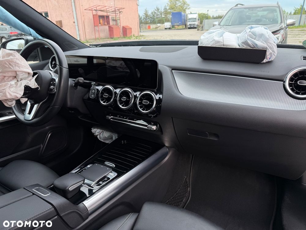 Mercedes-Benz Klasa B 220 4Matic 8G-DCT Progressive Advanced - 25
