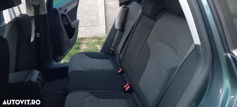 Volkswagen Passat 2.0 TDI 4Motion DSG BlueMotion Tech Highline - 10