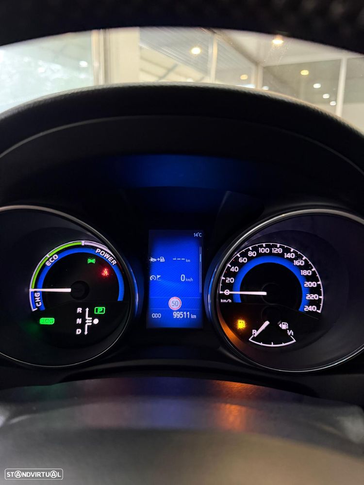 Toyota Auris 1.8 HSD Comfort+P.Sport - 12