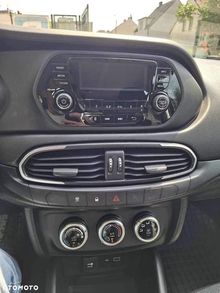 Fiat Tipo 1.4 Classic - 13