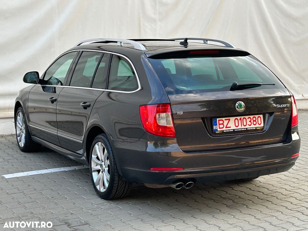 SKODA Superb 2010 — imagine 13