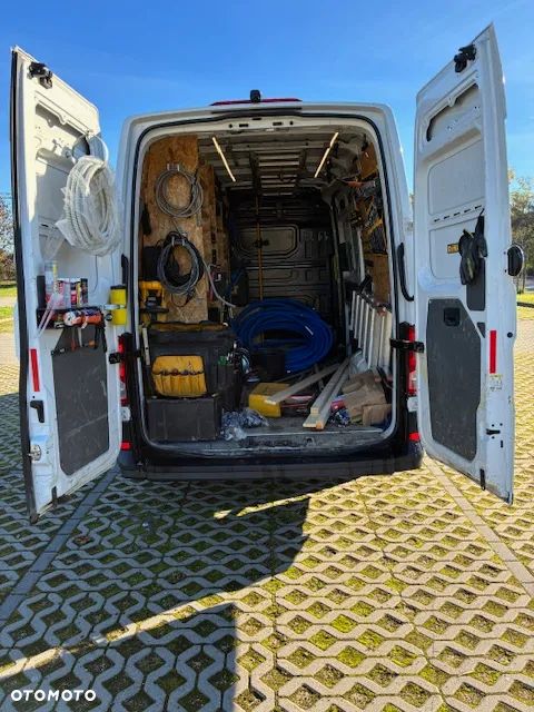 Volkswagen Crafter - 14