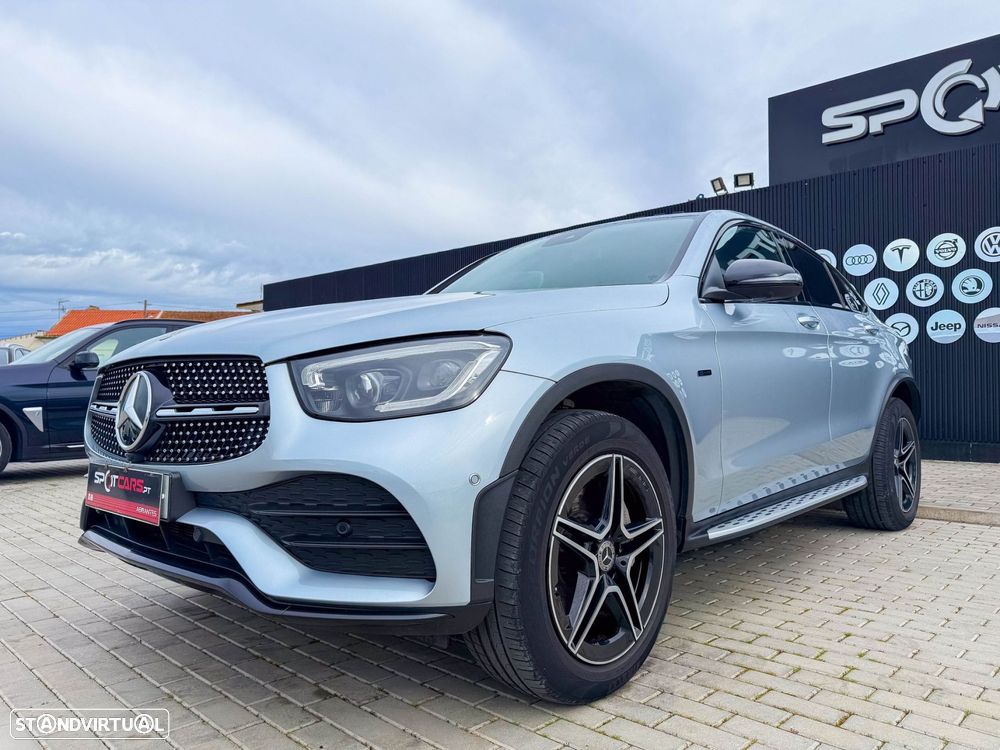 Mercedes-Benz GLC 300 de Coupe 4Matic 9G-TRONIC AMG Line - 3
