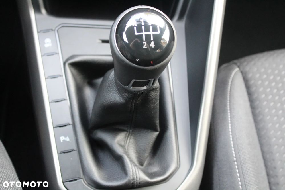 Volkswagen Polo 1.0 Trendline - 25