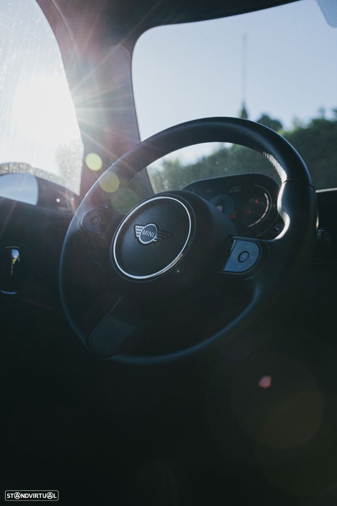 MINI 5 Portas Cooper Auto - 10