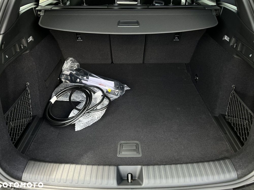 Audi Q6 e-tron - 14
