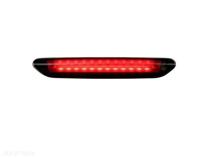Lampa frana, stop suplimentar Skoda Octavia Tour II (1Z5), 06.2004-12.2012 model Combi, Centru, dinamic; LED; fumuriu; fara diuza spalator; tuning; - 1