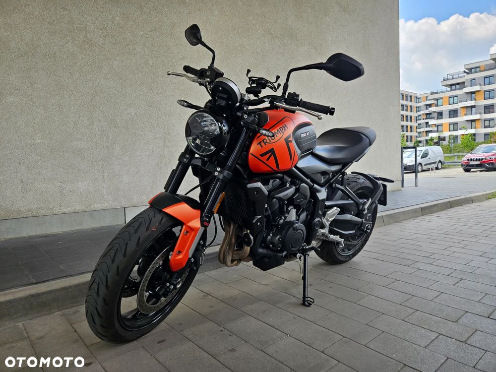 Triumph Trident - 2