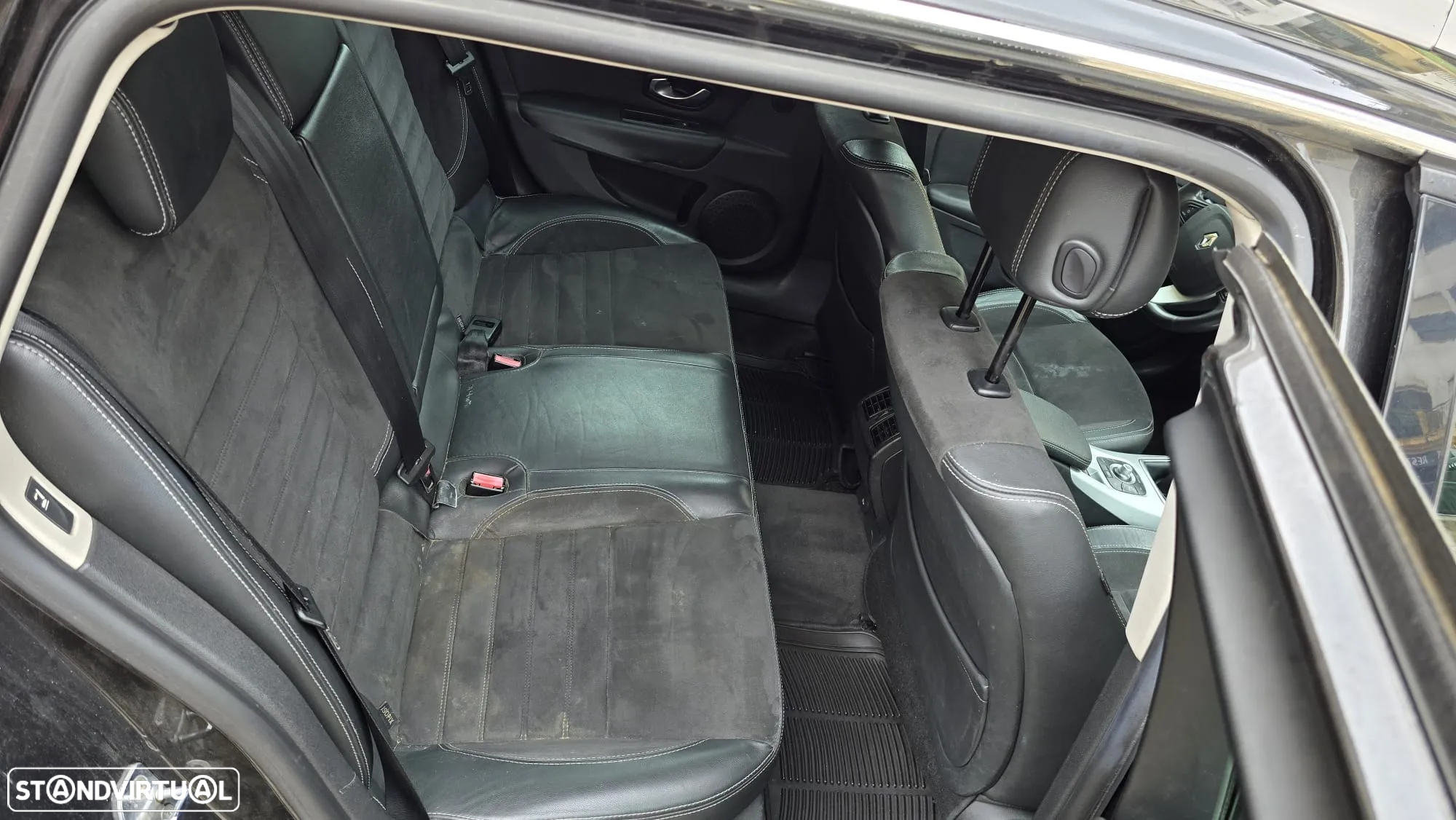 Renault Laguna Break 2.0 dCi Dynamique S - 12