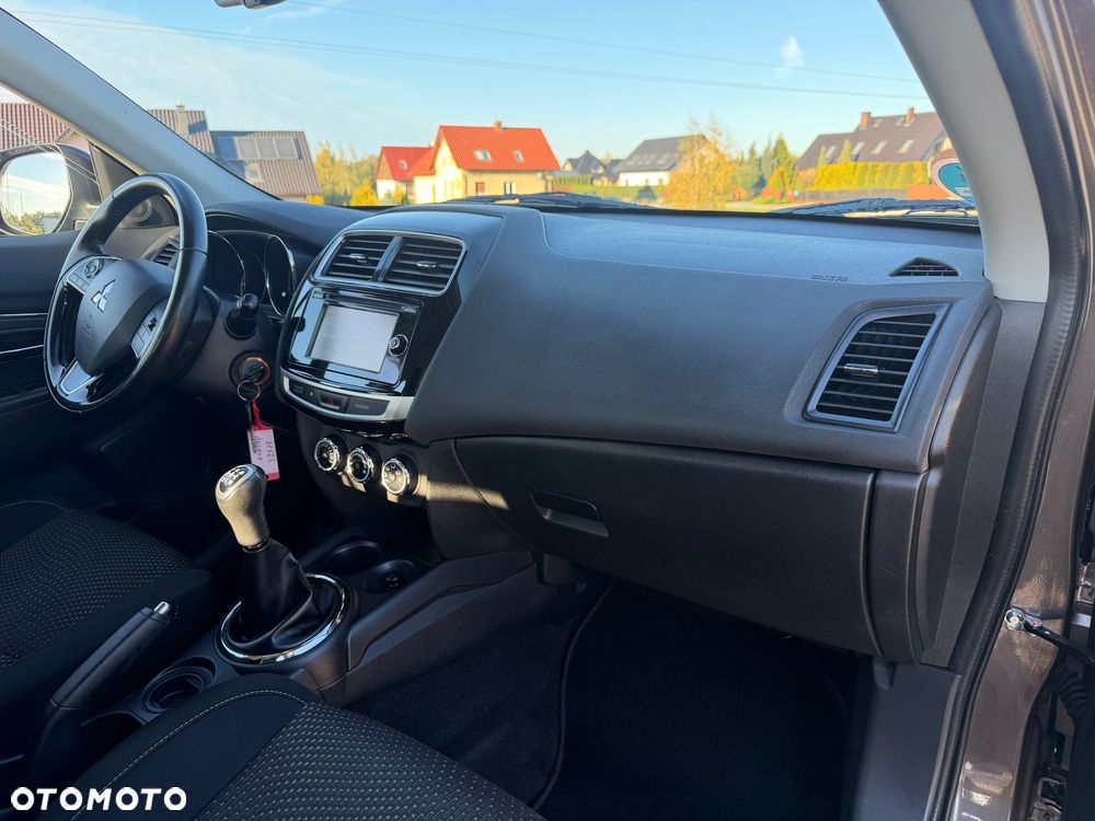 Mitsubishi ASX 1.6 2WD Diamant Edition+ - 25