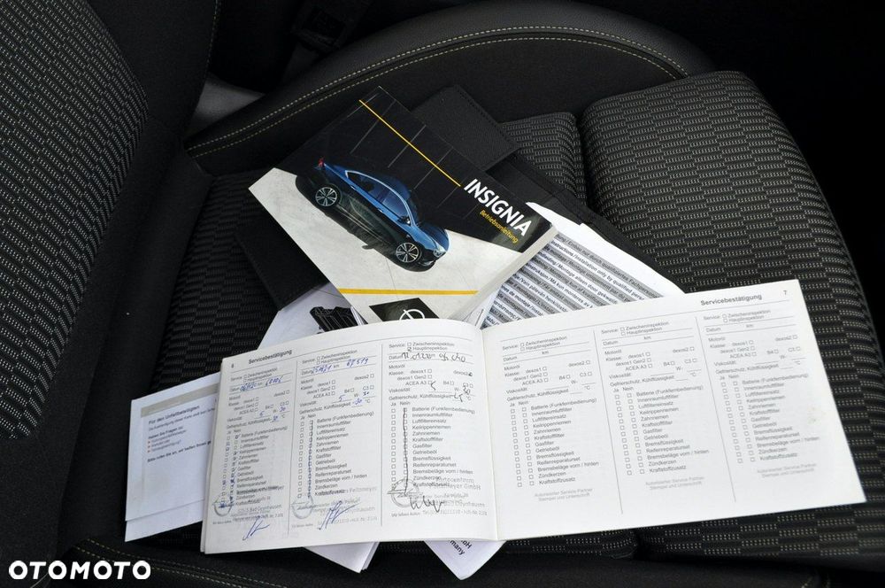 Opel Insignia - 40