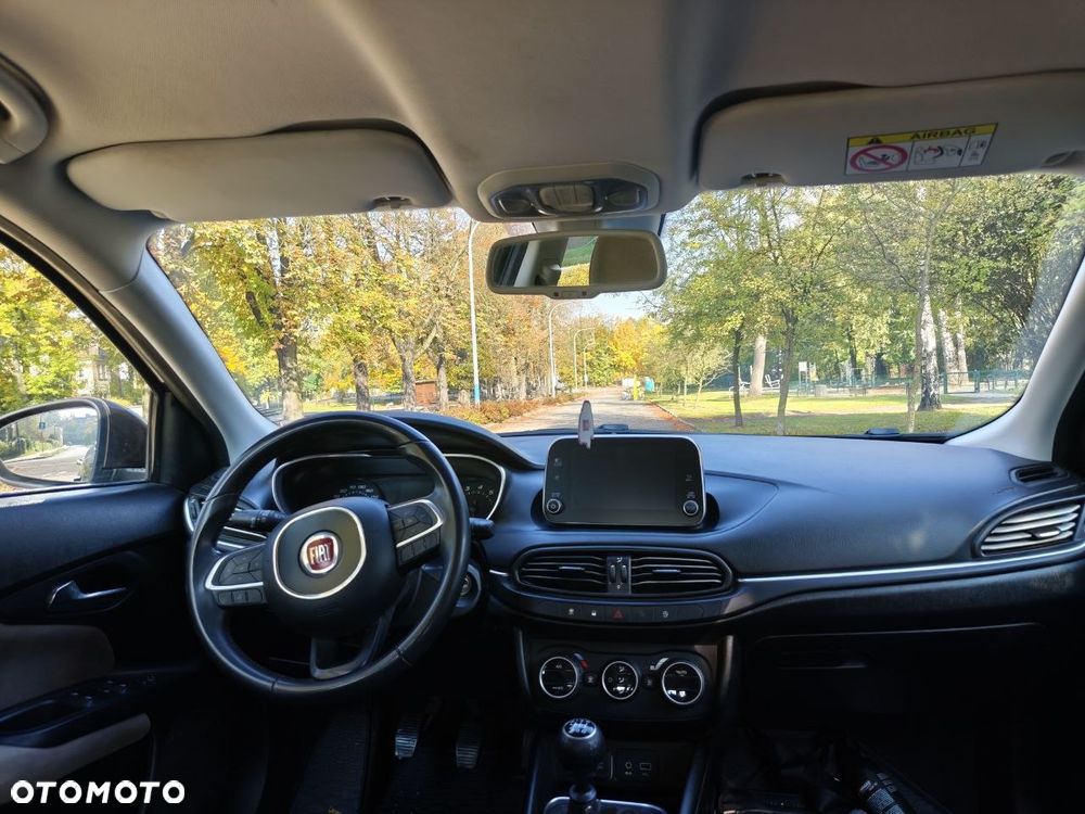 Fiat Tipo 1.4 T-Jet Lounge - 25