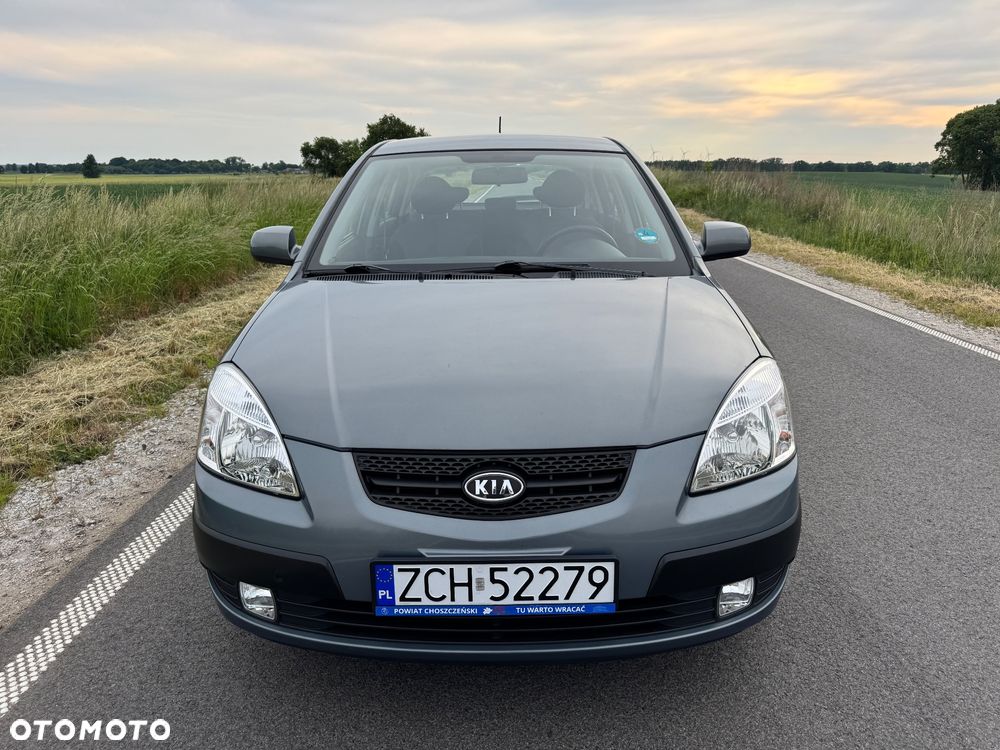 Kia Rio 1.4 EX Basis - 2