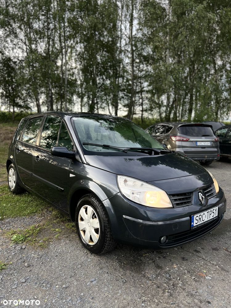 Renault Scenic - 1