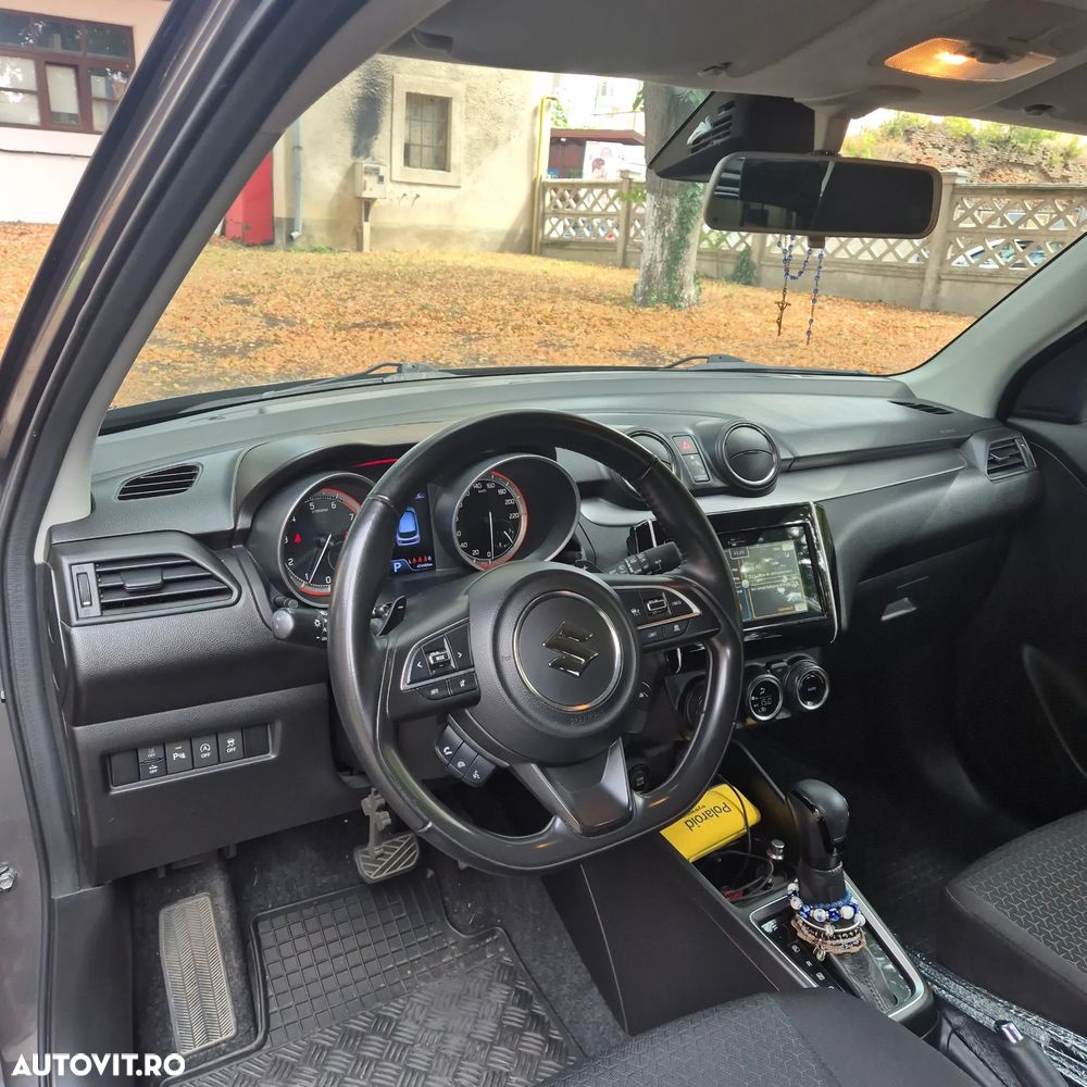 Suzuki Swift - 4