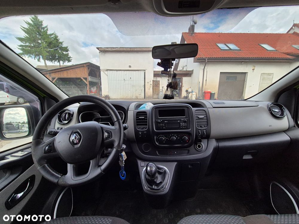 Renault Trafic - 11