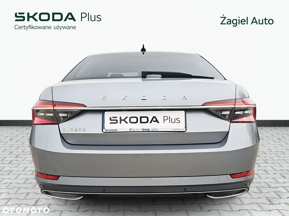 Skoda Superb 2.0 TSI L&K DSG - 4