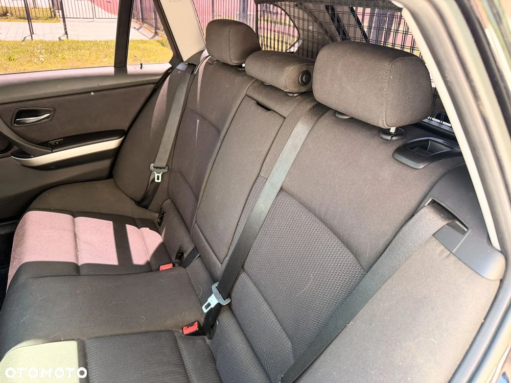 BMW Seria 3 - 19