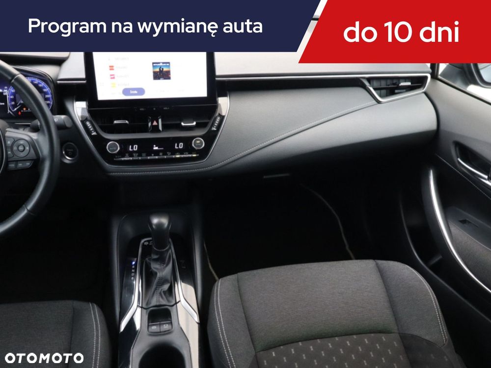 Toyota Corolla - 10