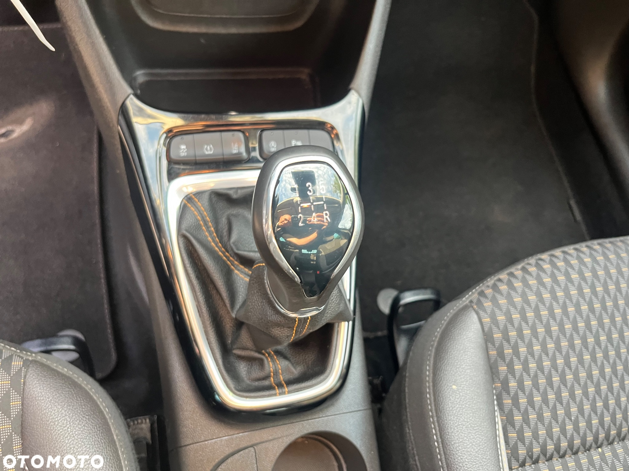 Opel Crossland X - 25