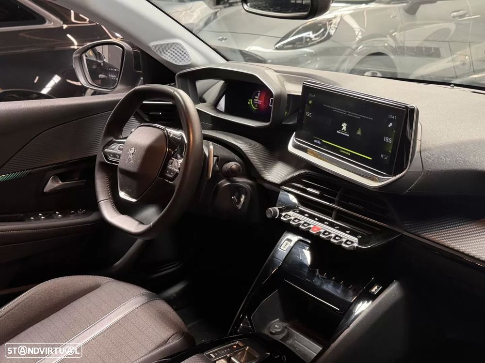 Peugeot 208 1.2 PureTech Allure Pack EAT8 - 25