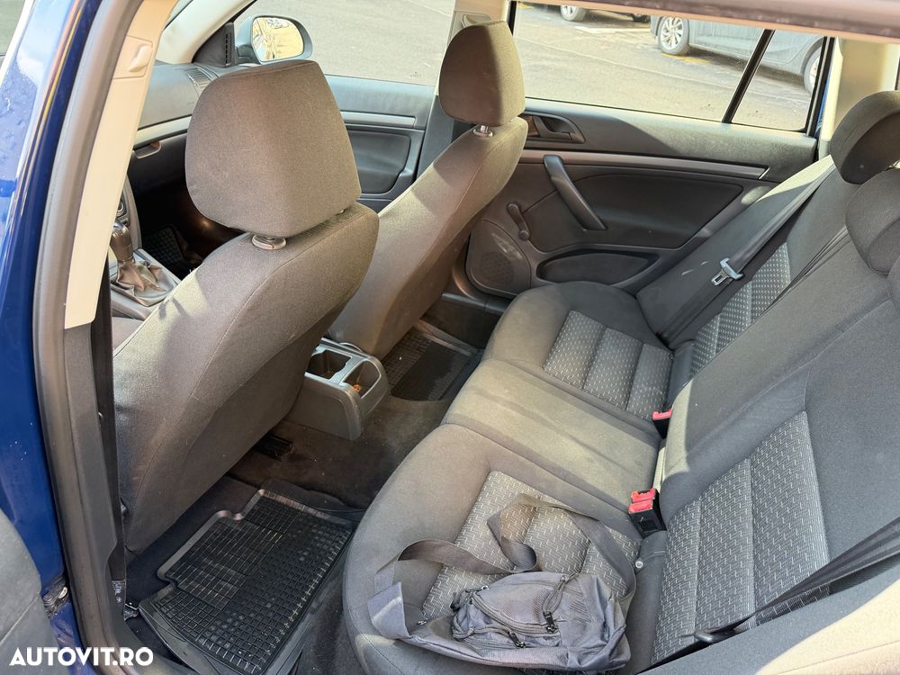 Skoda Octavia 1.6 TDI DPF Classic - 6