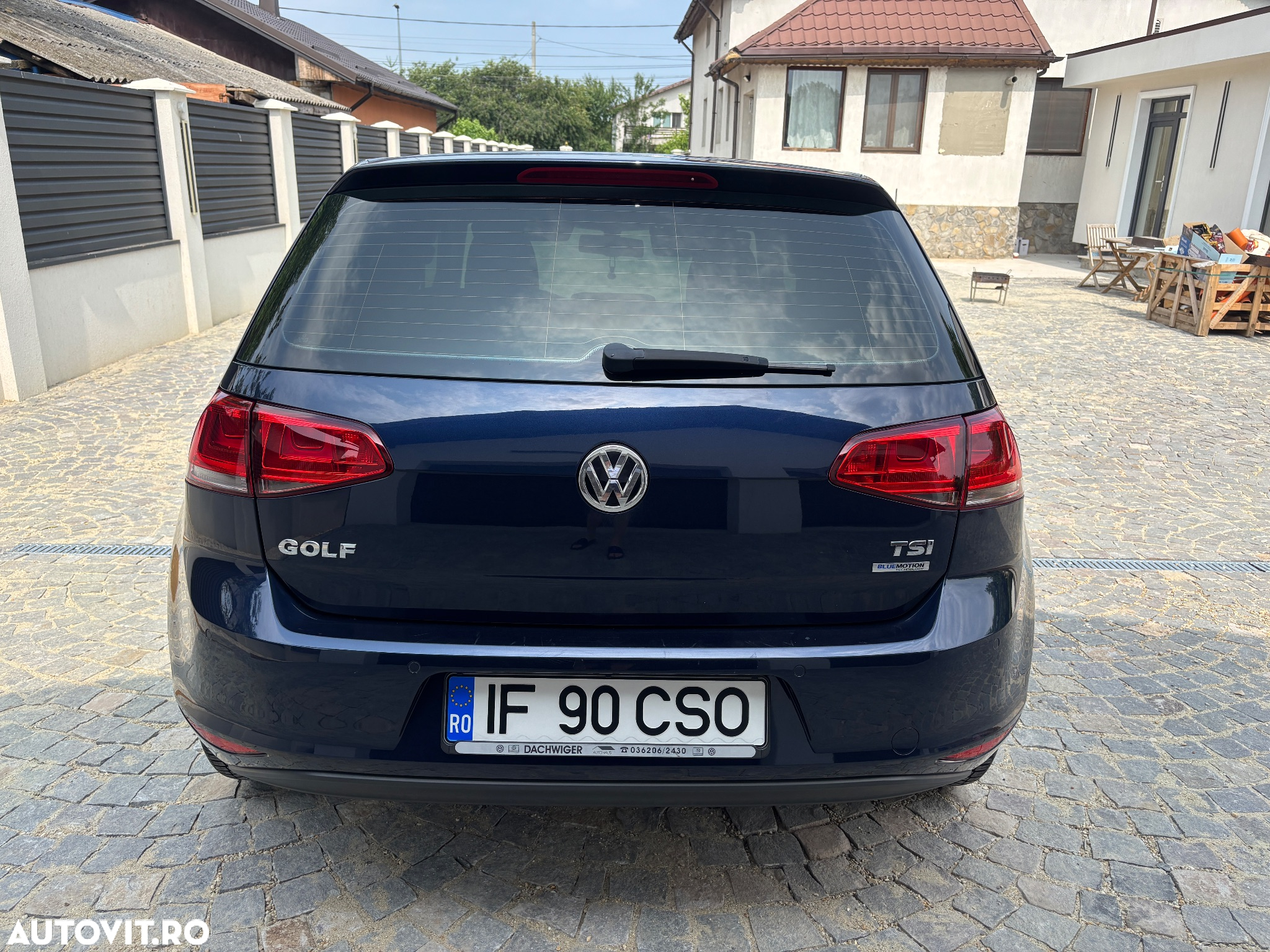 Volkswagen Golf - 5