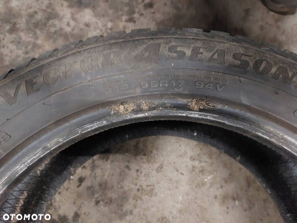 OPONA CAŁOROCZNA 1 SZT 215/55R17 2022R GOODYEAR VECTOR 4SEASONS - 3