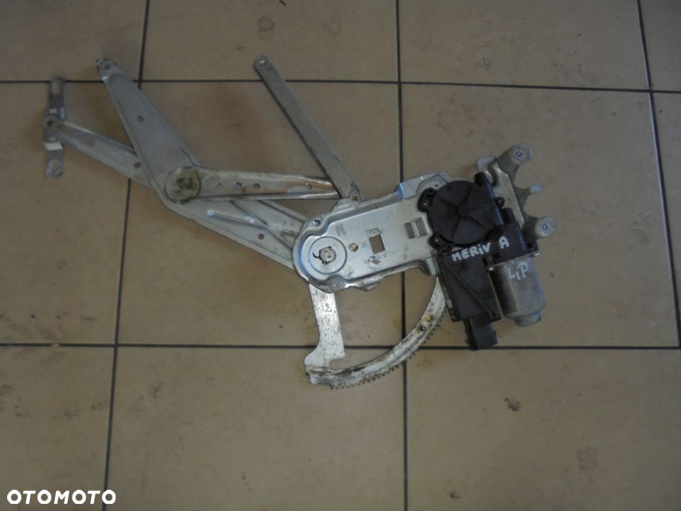 PODNOSNIK MECHANIZM SZYBY LEWY/PRAWY  PRZOD MERIVA A - 5