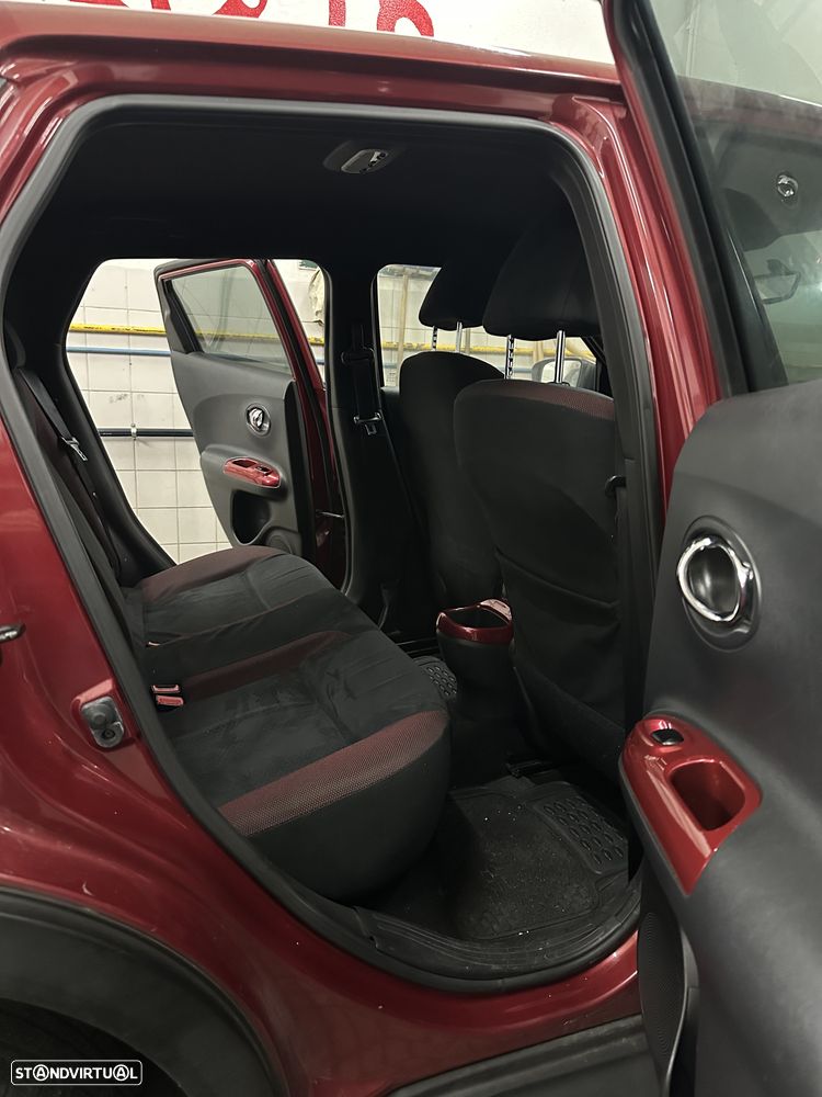Nissan Juke 1.5 dCi Tekna S P.Ext.2 Red D. - 9