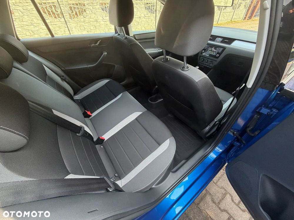 Skoda RAPID 1.2 TSI Style - 12