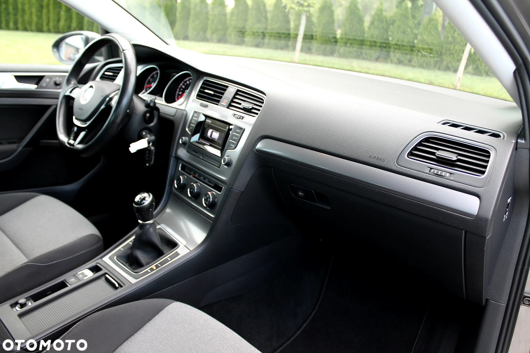 Volkswagen Golf 1.2 TSI BlueMotion Technology Comfortline - 5
