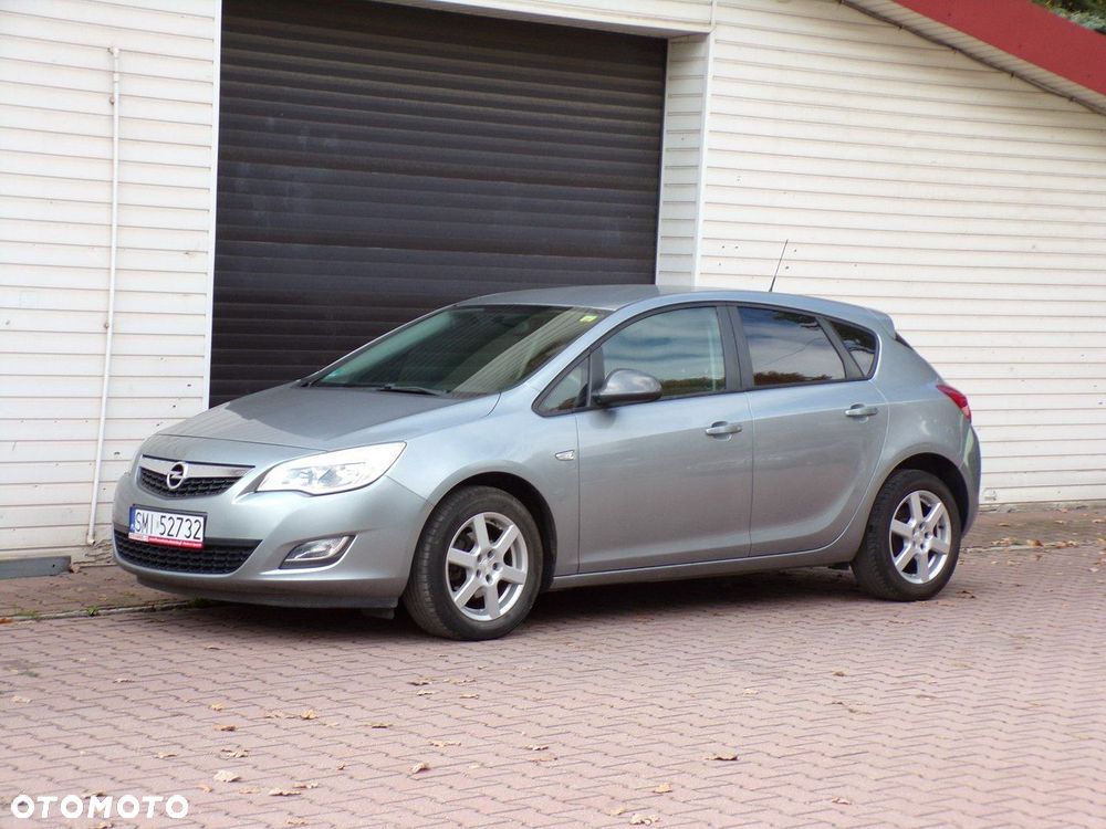 Opel Astra - 14