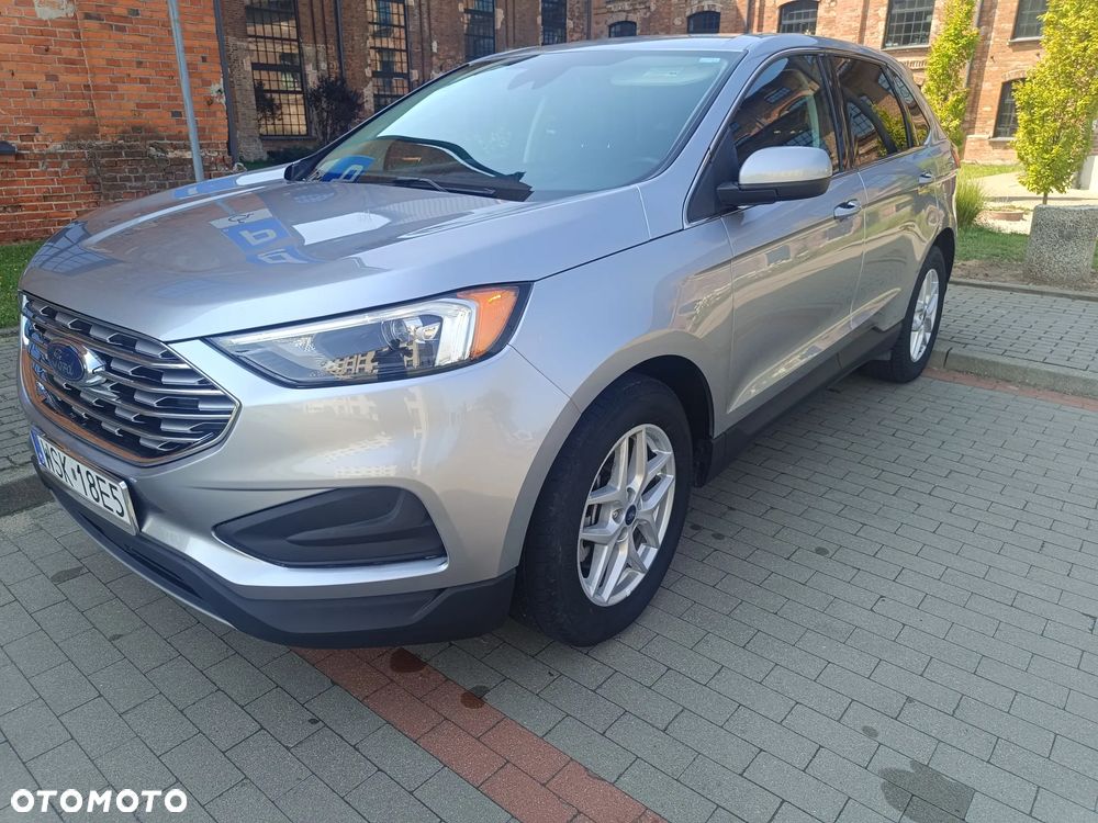 Ford Edge - 2