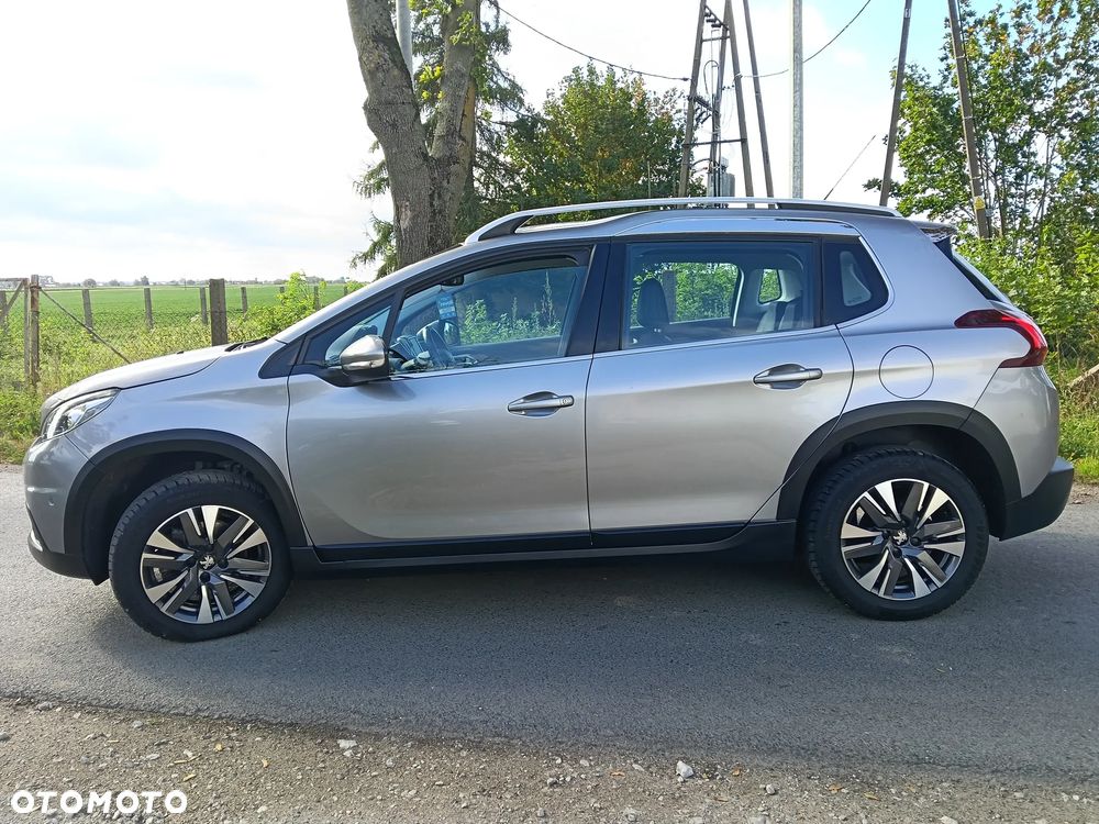Peugeot 2008 PureTech 110 Stop&Start EAT6 Allure - 3