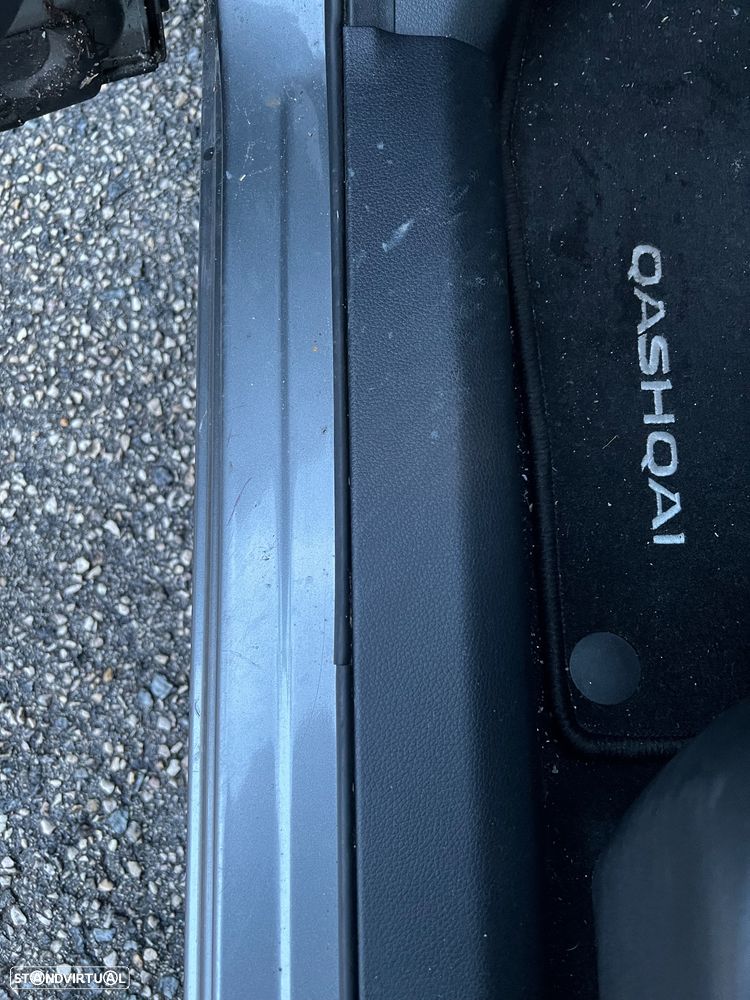 Nissan Qashqai 1.3 DIG-T N-Connecta J18 - 17