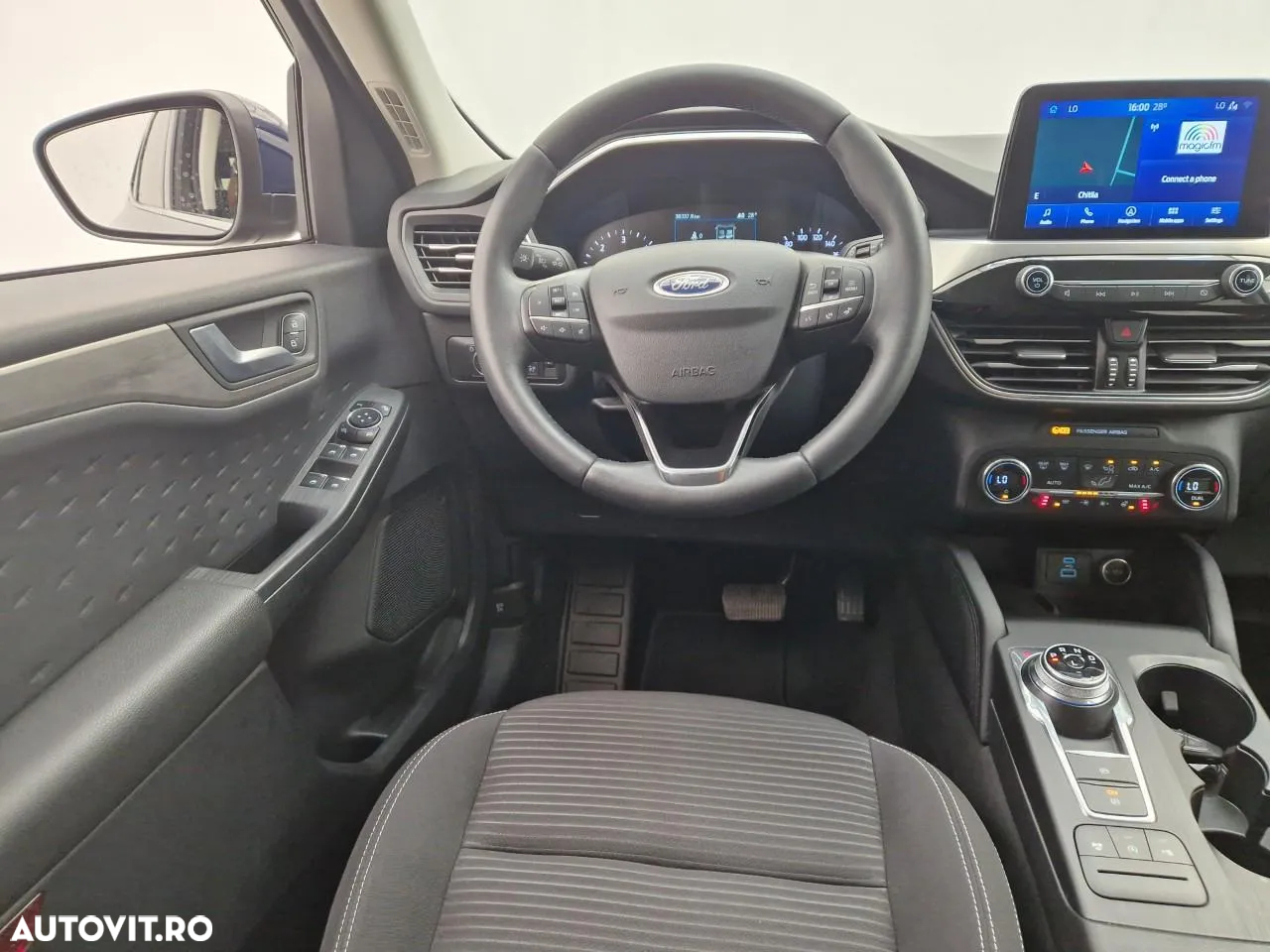 Ford Kuga 1.5 EcoBlue A8 FWD Titanium - 11