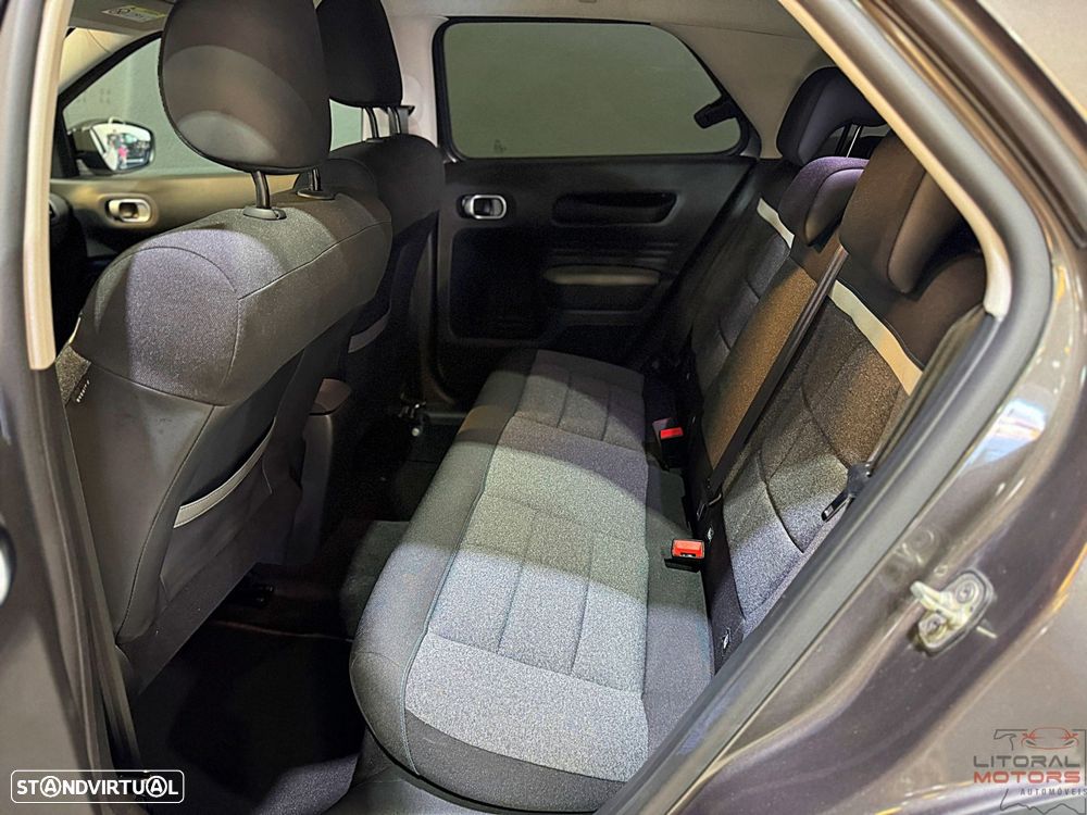 Citroën C4 Cactus 1.2 PureTech Shine EAT6 - 17