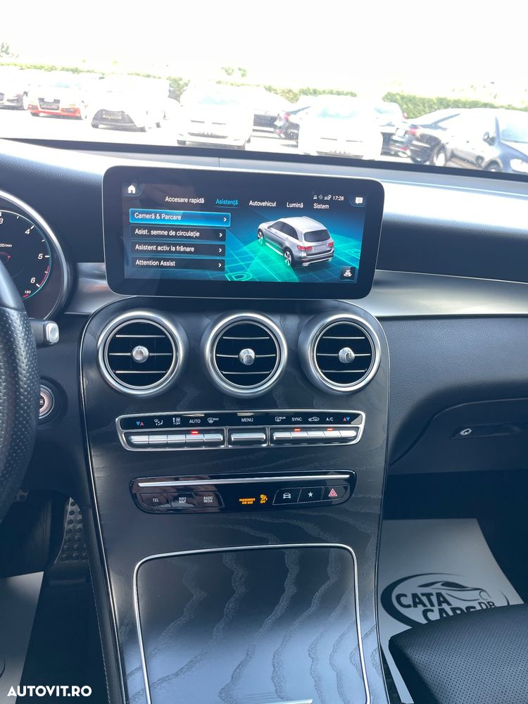 Mercedes-Benz GLC Coupe 220 d 4Matic 9G-TRONIC AMG Line - 36