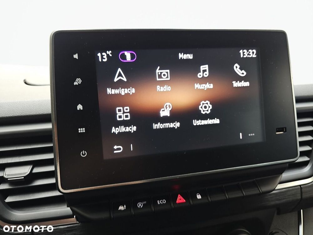 Renault Trafic - 26
