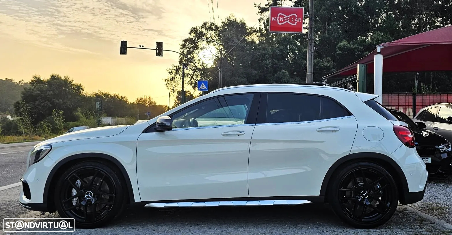 Mercedes-Benz GLA 45 AMG 4Matic Speedshift 7G-DCT - 3