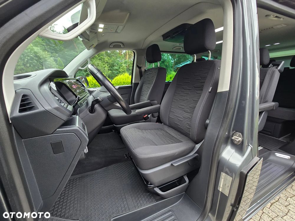 Volkswagen Multivan - 5