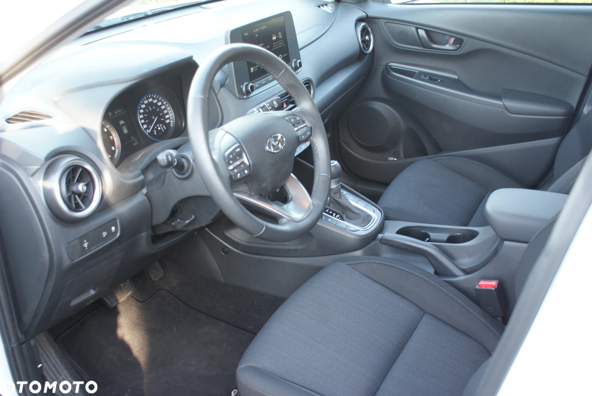 Hyundai Kona - 5