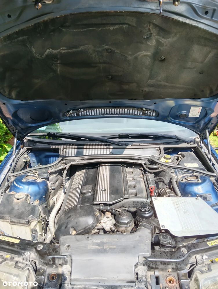BMW Seria 3 330 Ci - 6