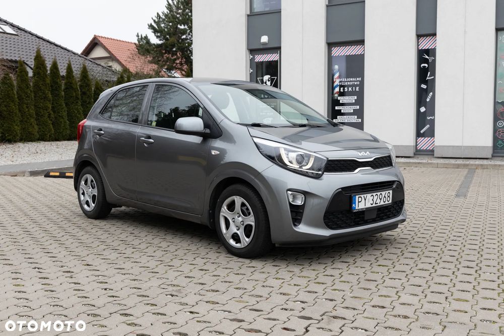 Kia Picanto 1.2 L - 6