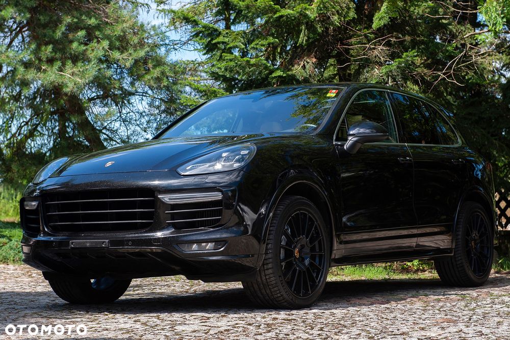 Porsche Cayenne S Diesel - 1