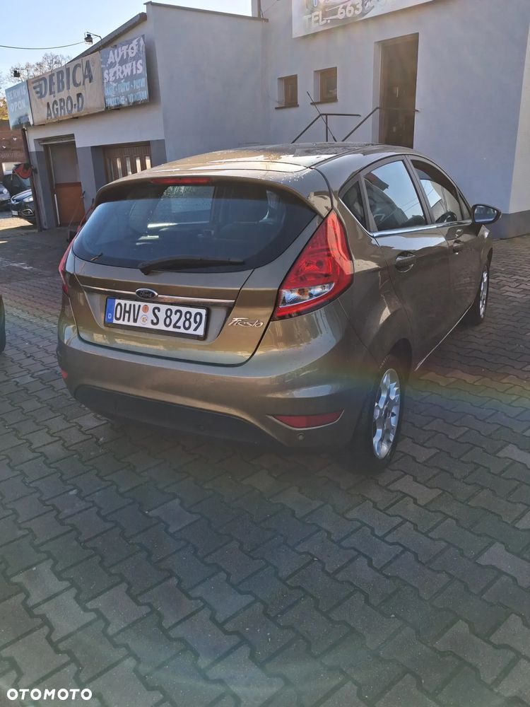 Ford Fiesta 1.25 Titanium - 5