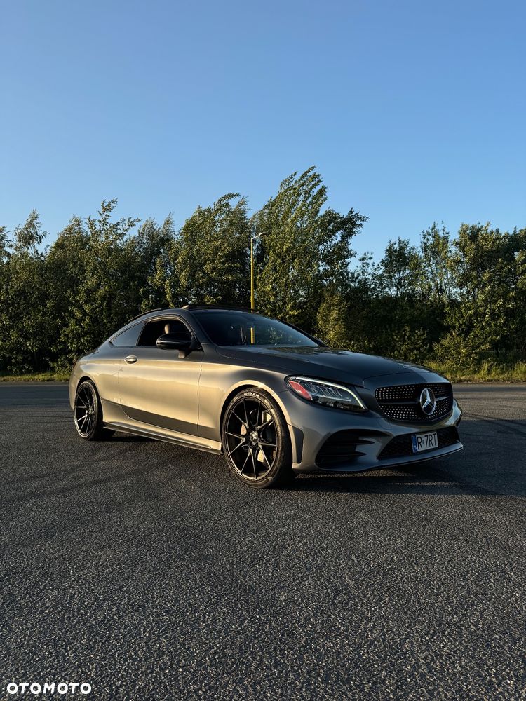 Mercedes-Benz Klasa C 300 9G-TRONIC - 1
